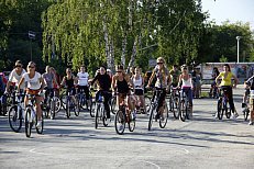 Участницы конкурса «Мисс Вело-Город 2012» успешно прошли тест-драйв велосипедов!