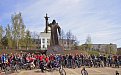 Велосипедисты Екатеринбурга поздравили ветеранов и учредили «День веловстреч»